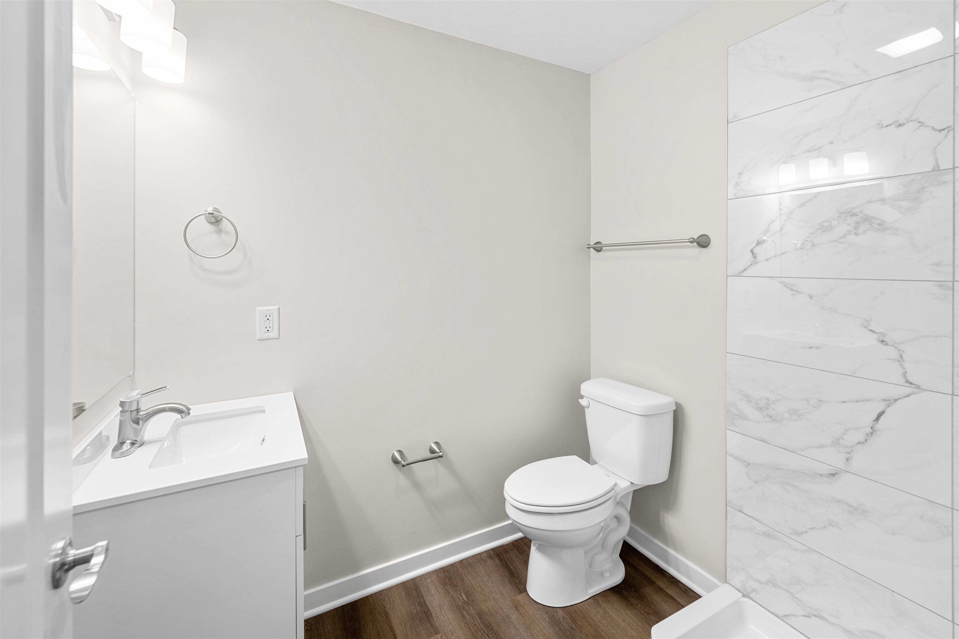 2725 Tim Rogers Ln Property Photo 18